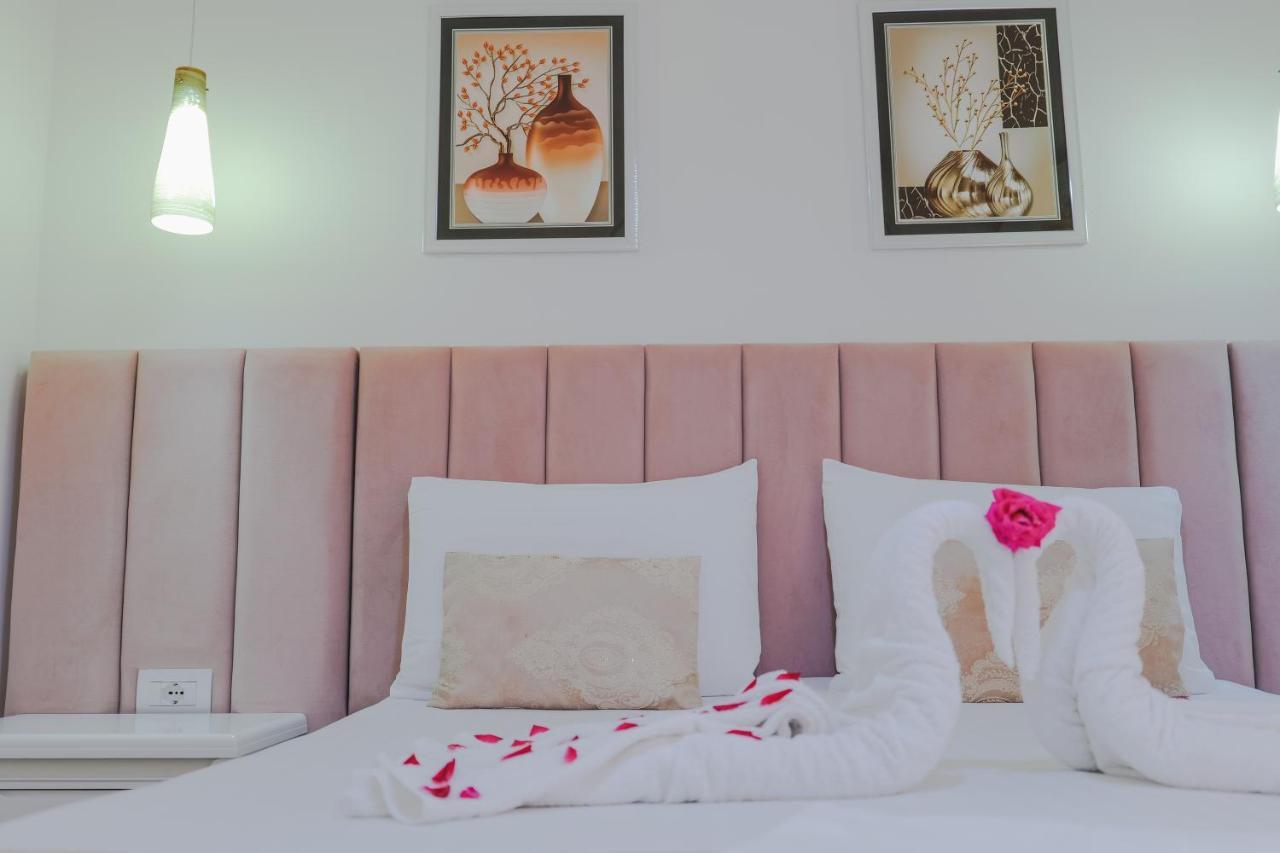 Eleni Guest House Sarandë Eksteriør bilde