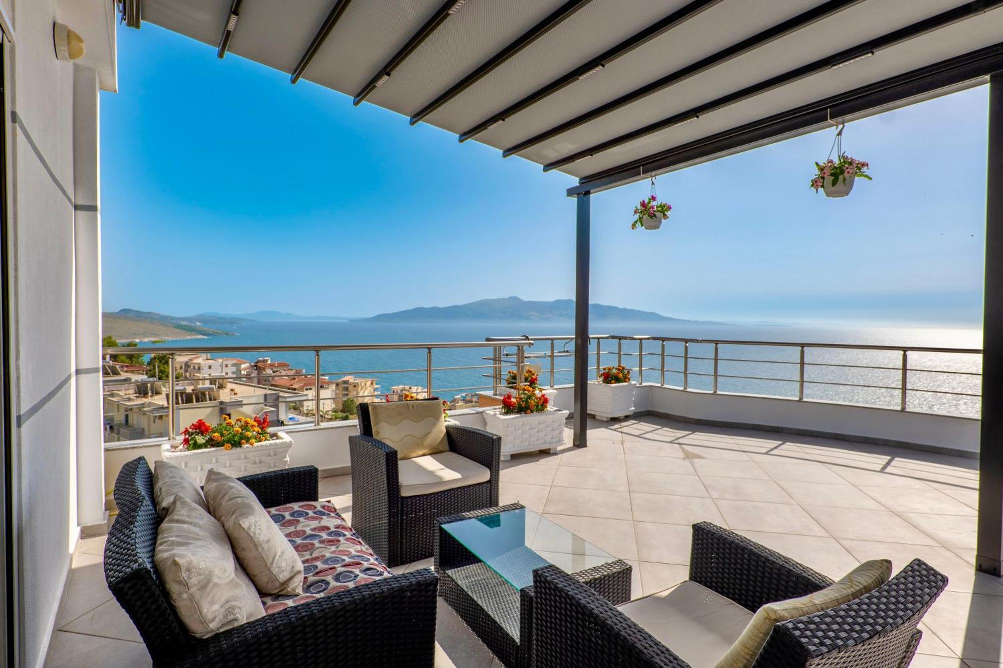 Eleni Guest House Sarandë Eksteriør bilde