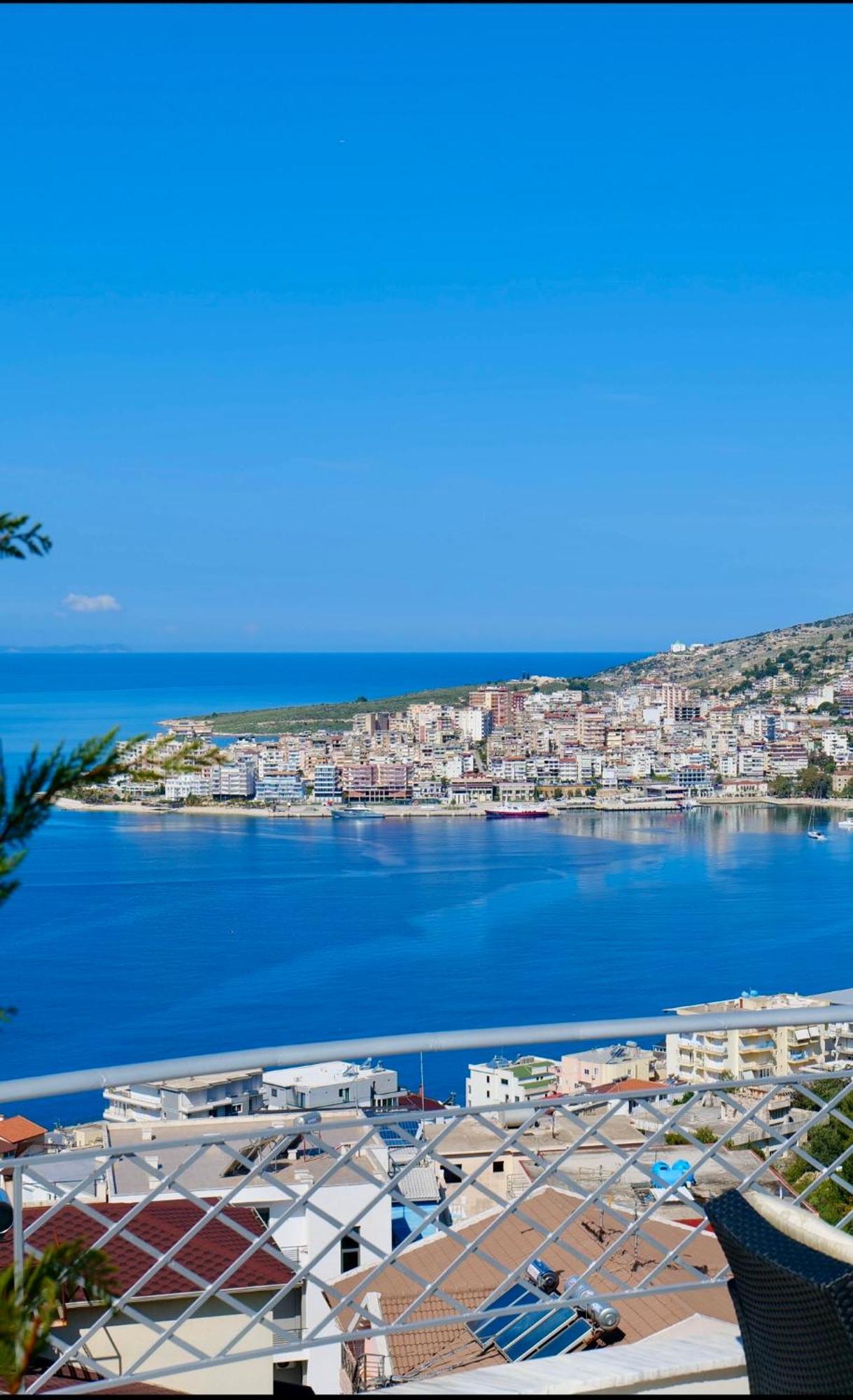 Eleni Guest House Sarandë Eksteriør bilde